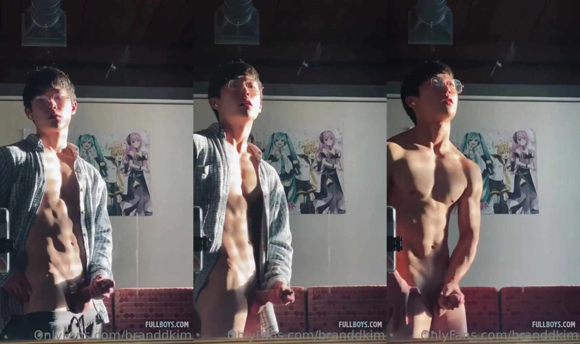 Handsome young Korean men are masturbating – FullBoys.com