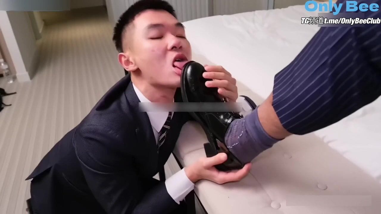 Fresh Social Animal – The General Manager’s Son: 18-Year-Old Young Master Sitting and Raping