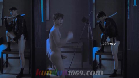 [CHINESE] 大屌KK睡不著《賽博朋克》